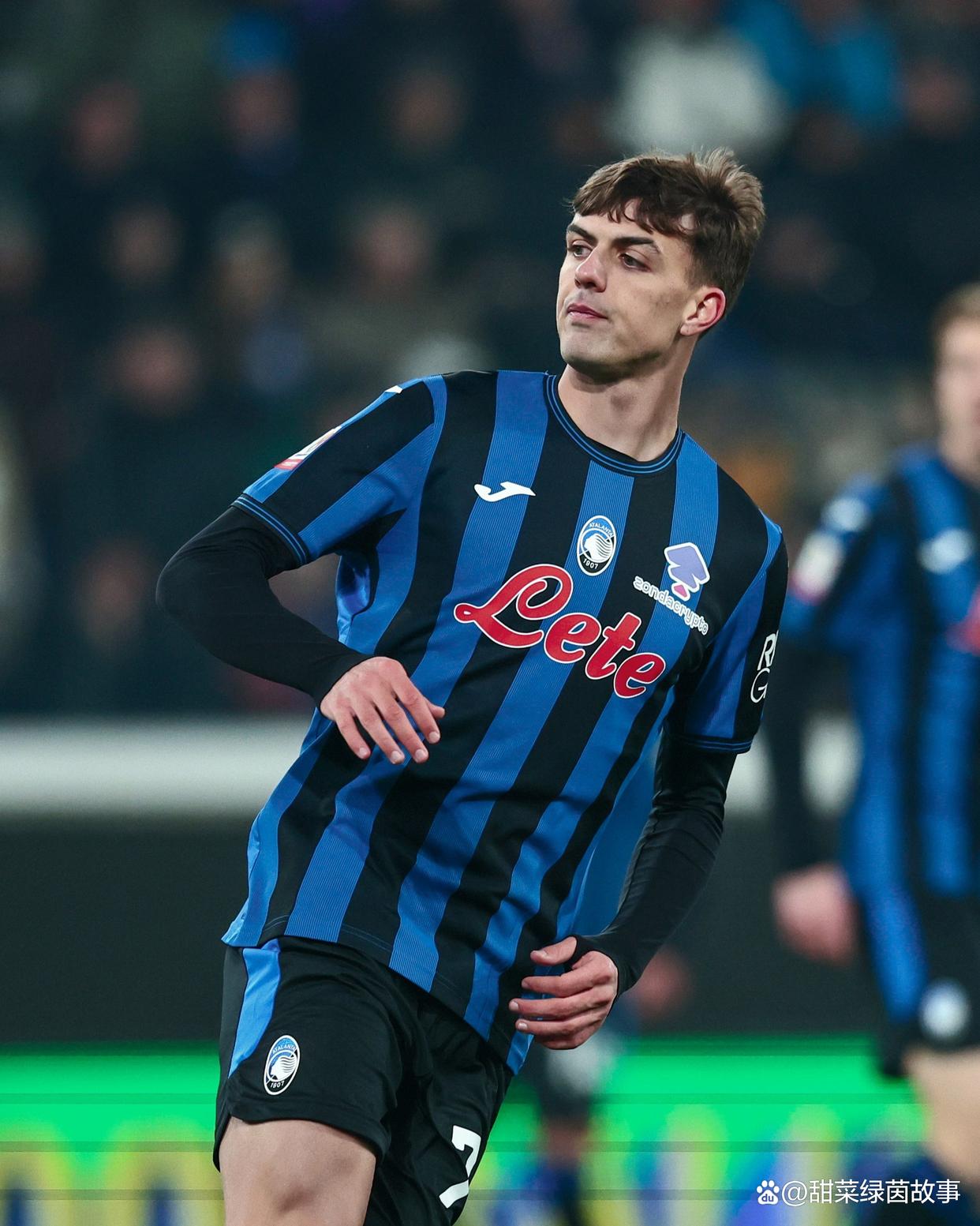 布鲁克林篮网训练开放日，转会期篮板制胜引欢呼，欧冠在即，身体对抗强度拉满的简单介绍