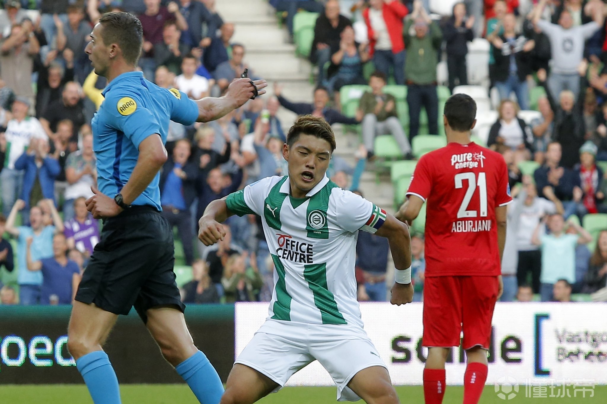 包含圣安东尼奥马刺发布备战花絮；窗口期伤情更新；荷甲任务艰巨；球队文化再被提及的词条-英雄联盟2025总决赛