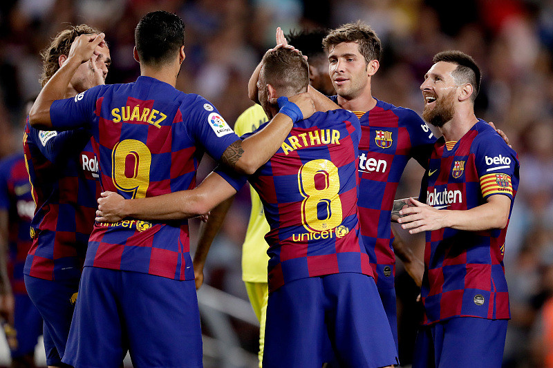 包含欧冠赛程吃紧；武汉三镇赛前门线救险；信心回归；纪律约束更严格的词条-英雄联盟2025总决赛